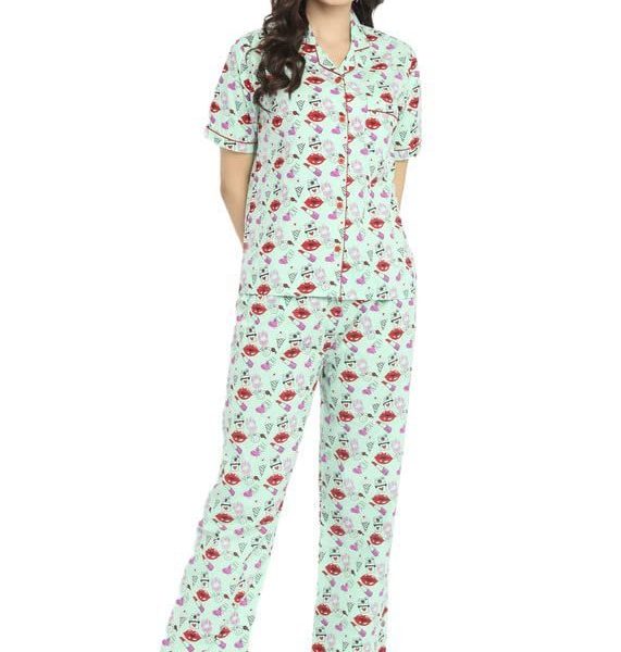 Shopbloom Pure Cotton Notched Collar Lips Don't Lie Print Short Sleeve Women's Night Suit Set with Pajama | Night Dress | Nightwear for Ladies